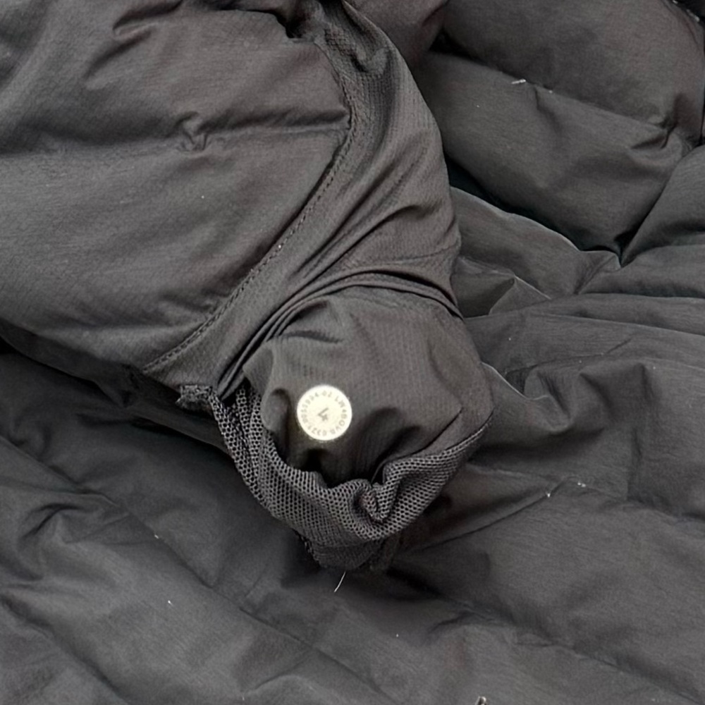 Lululemon Pack It Down Jacket Size 4 - Picture 12 of 14